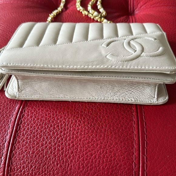Vtg Chanel Victory Hook P.K. 3940 70-80’s cream leather shoulder bag - Picture 3 of 16